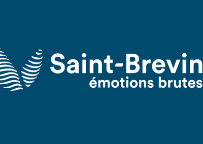 Logo de la commune de Saint-Brevin-les-Pins. Client de Budo Sécurité.